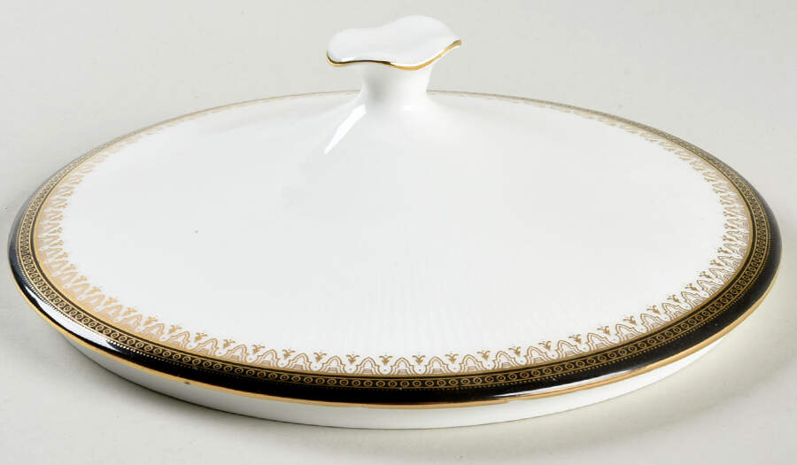 Clarence Lid for Round Vegetable by Royal Albert-1