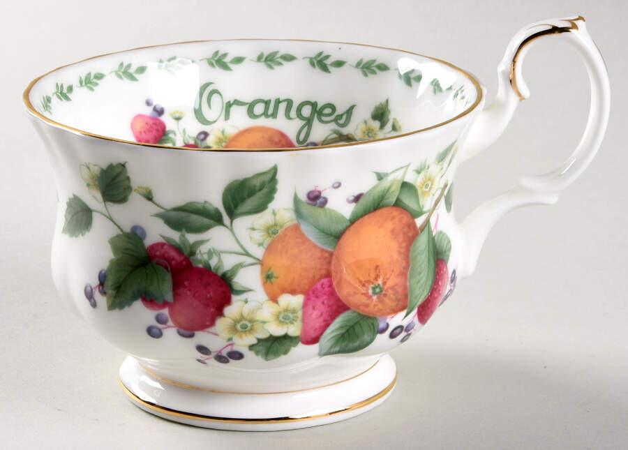 Covent Gardens Breakfast Cup by Royal Albert-1