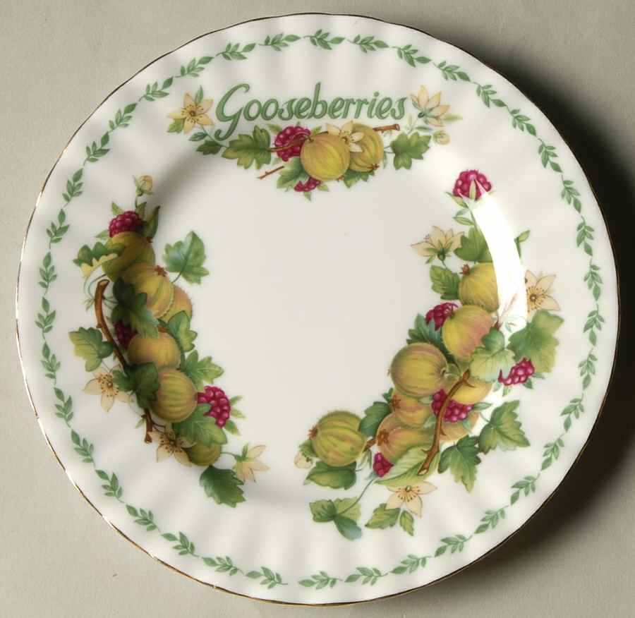Covent Gardens Bread & Butter Plate by Royal Albert-1