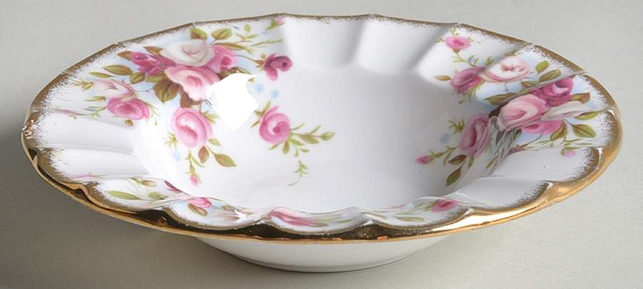 Cottage Garden 4" Ashtray by Royal Albert-1