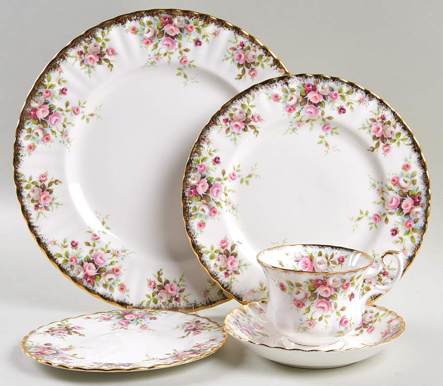 Cottage Garden 5 Piece Place Setting by Royal Albert-1