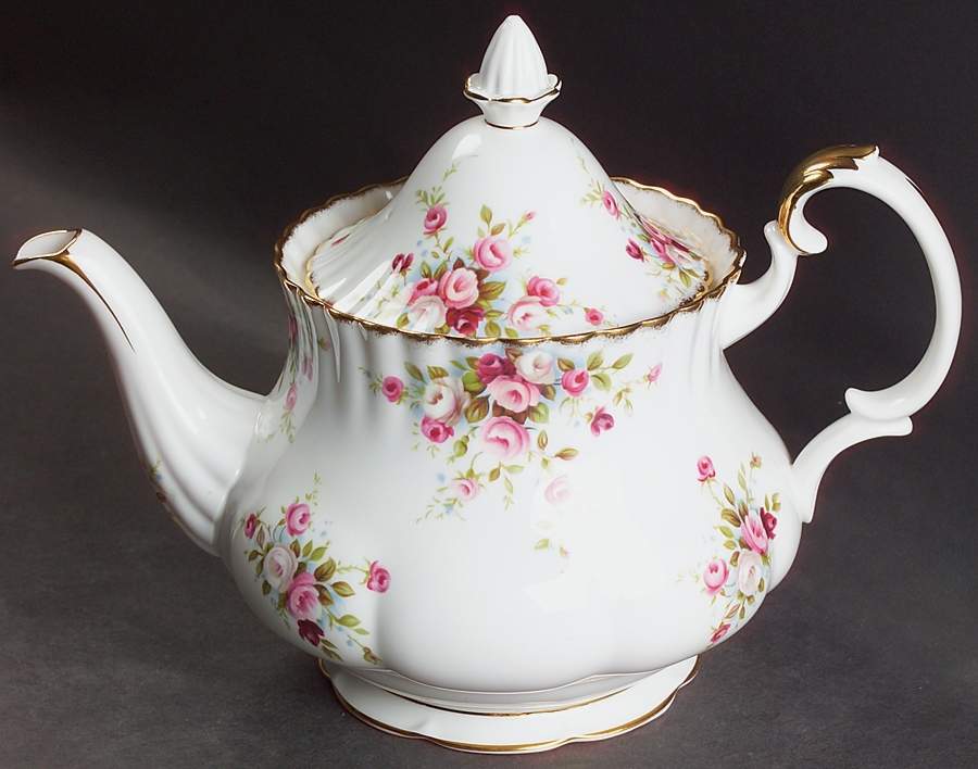 Cottage Garden Teapot & Lid by Royal Albert-1