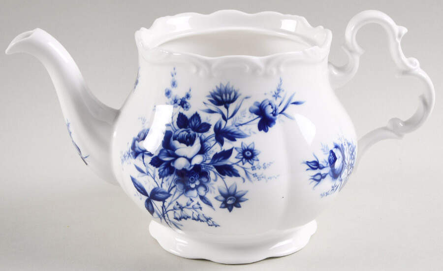 Connoisseur Small Teapot No Lid by Royal Albert-1