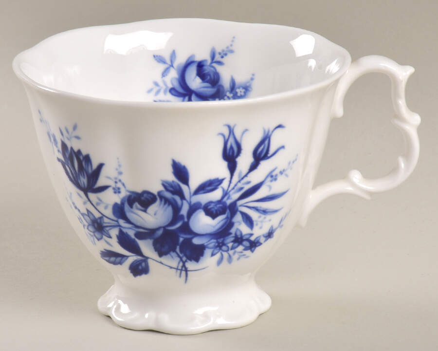 Connoisseur Snack Cup by Royal Albert-1