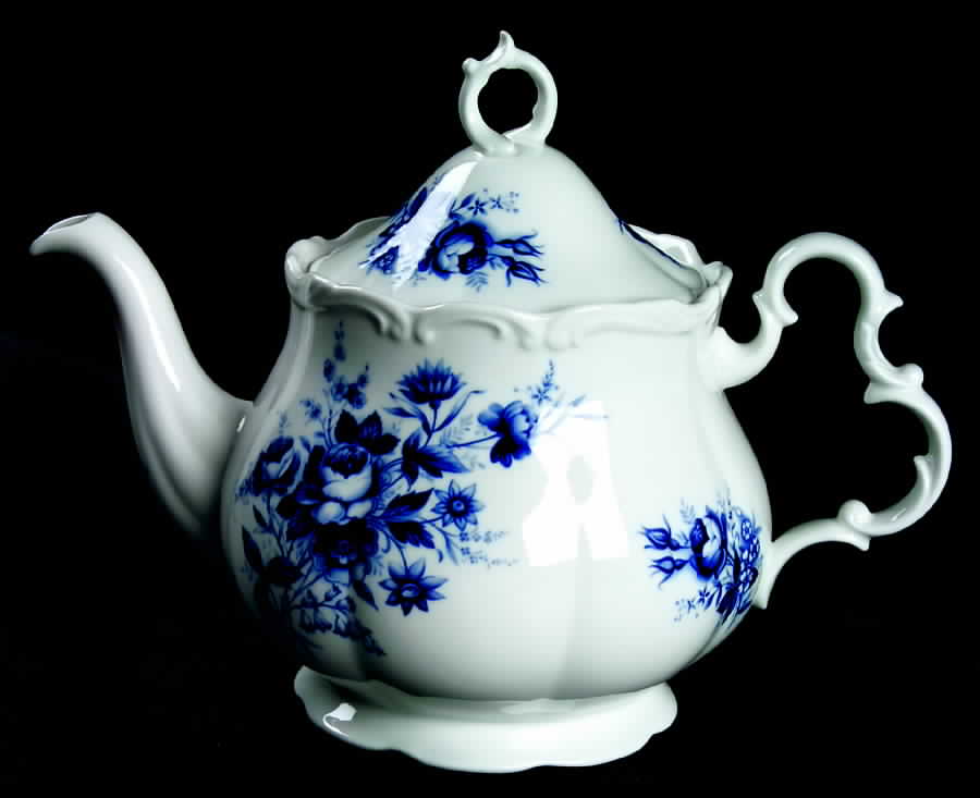 Connoisseur Teapot & Lid by Royal Albert-1