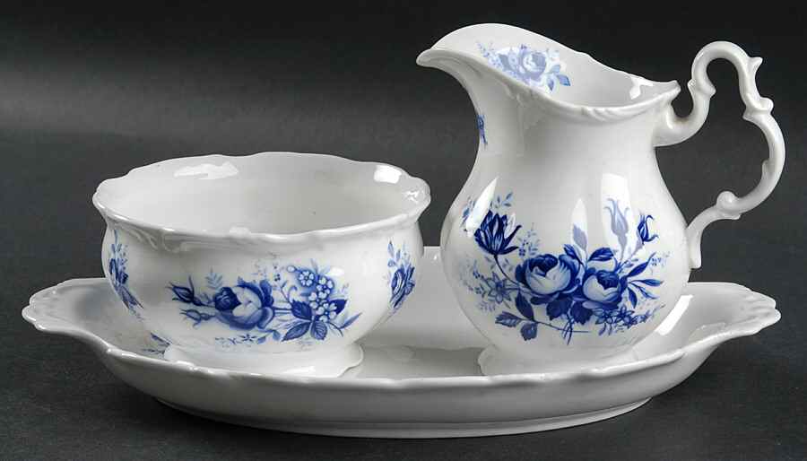 Connoisseur Creamer & Open Sugar with Tray by Royal Albert-1