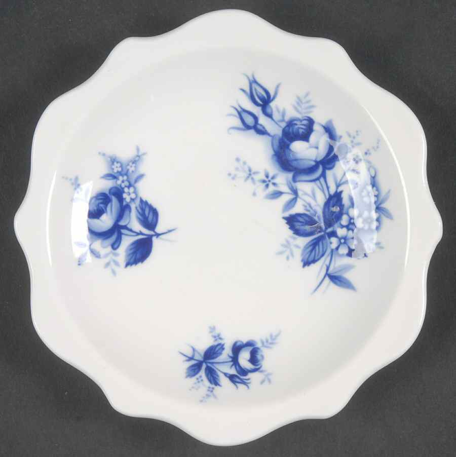 Connoisseur Small Ashtray by Royal Albert-1