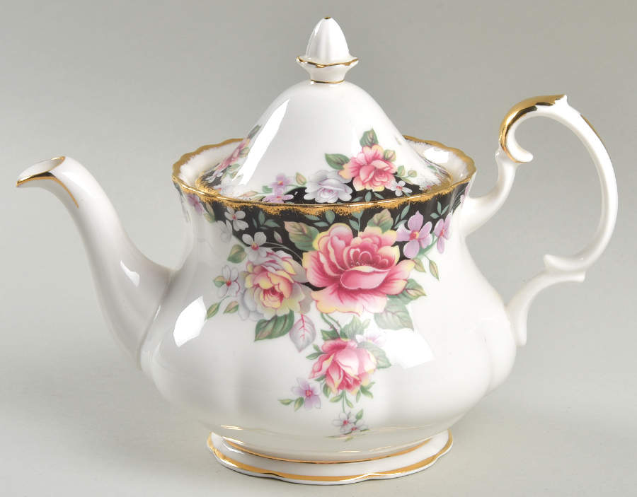 Concerto Mini Teapot & Lid by Royal Albert-1