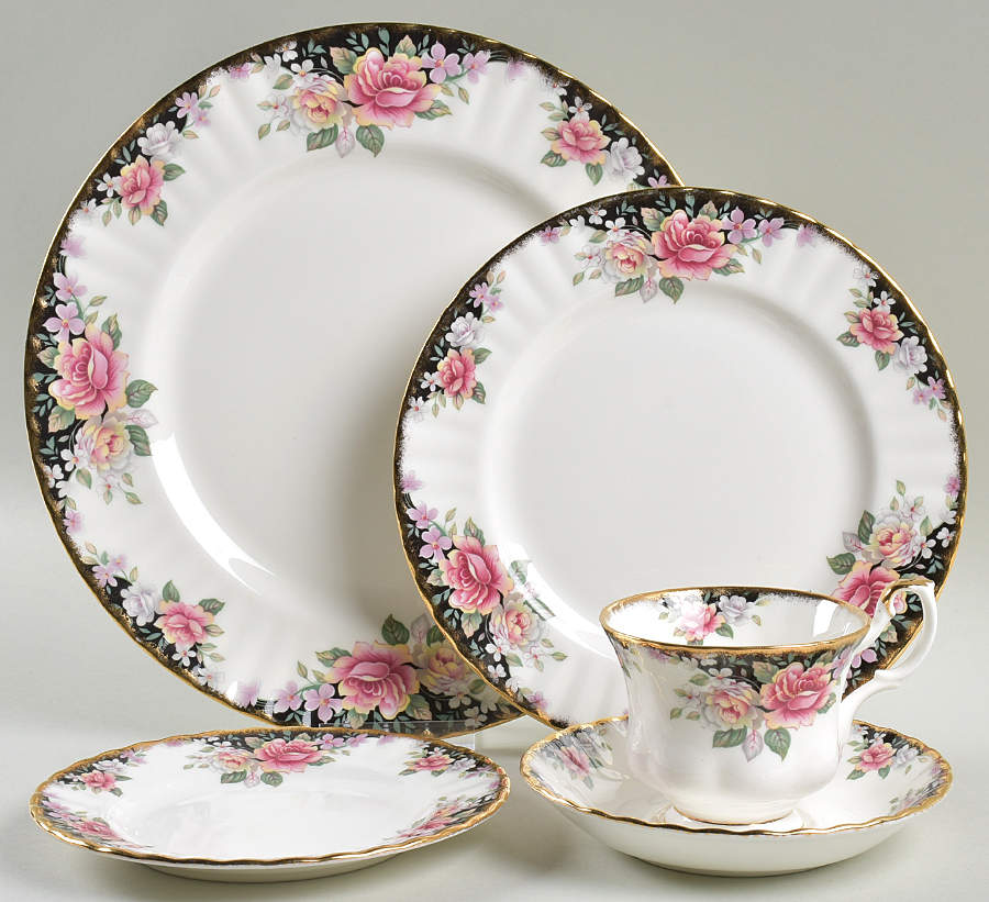 Concerto 5 Piece Place Setting by Royal Albert-1