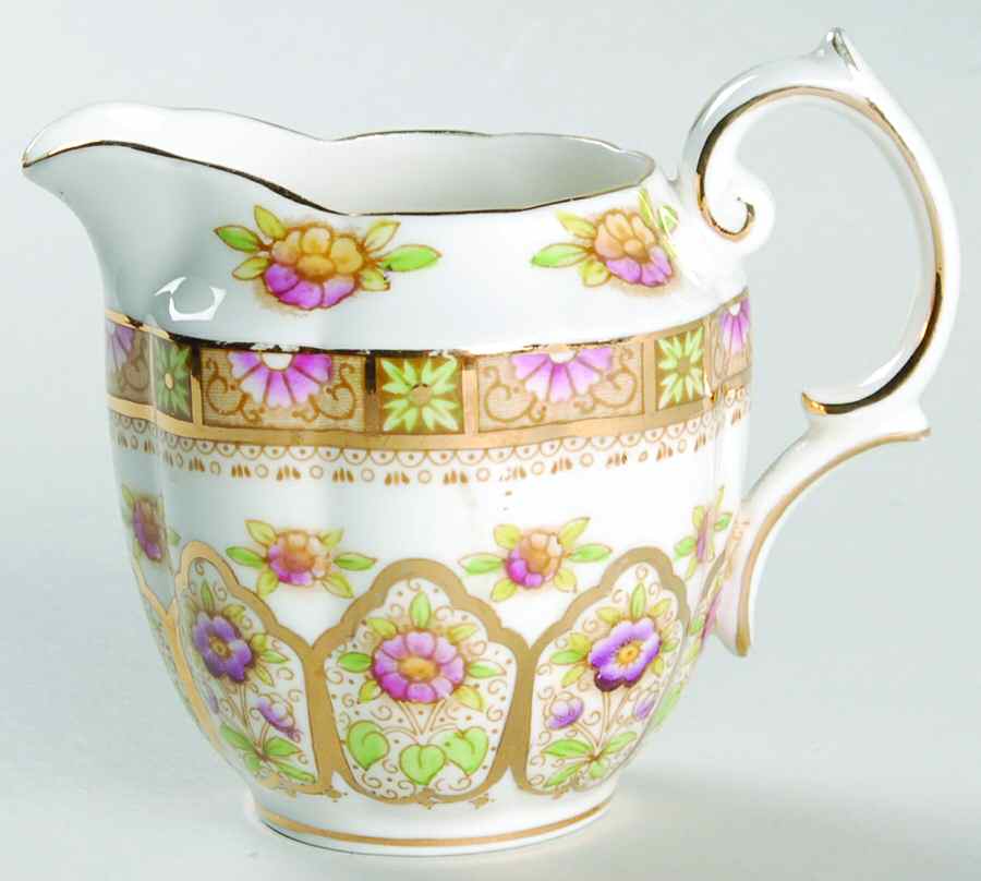 Court Mini Creamer by Royal Albert-1