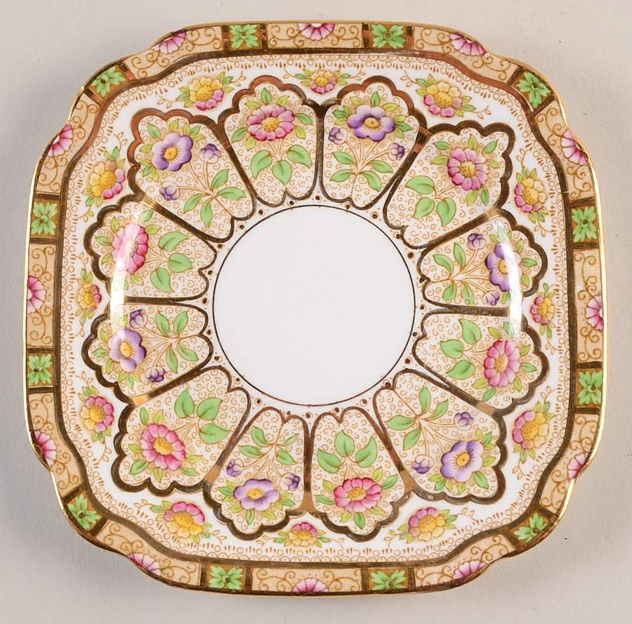 Court Square Dessert Plate by Royal Albert-1