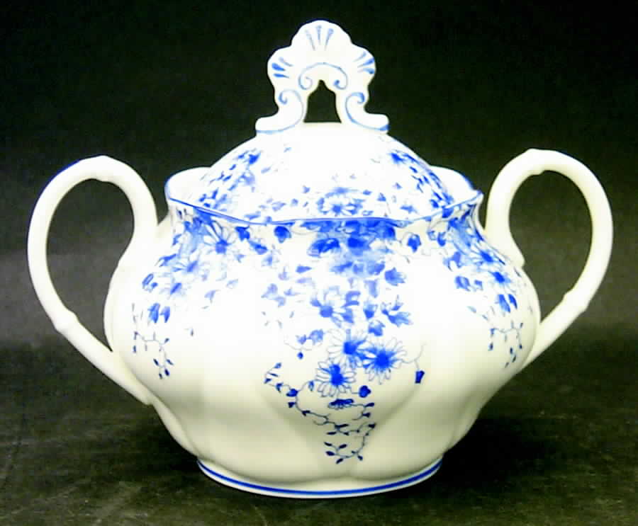 Dainty Blue Sugar Bowl & Lid by Royal Albert-1