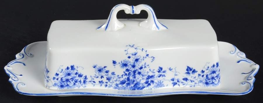 Dainty Blue 1/4 Lb Covered Butter by Royal Albert-1