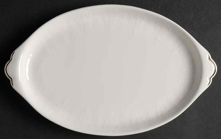 Daybreak Regal Tray by Royal Albert-1