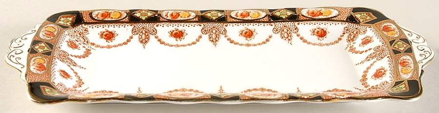 Devon Black (Scalloped) Tray for Creamer & Sugar with Lid by Royal Albert-1