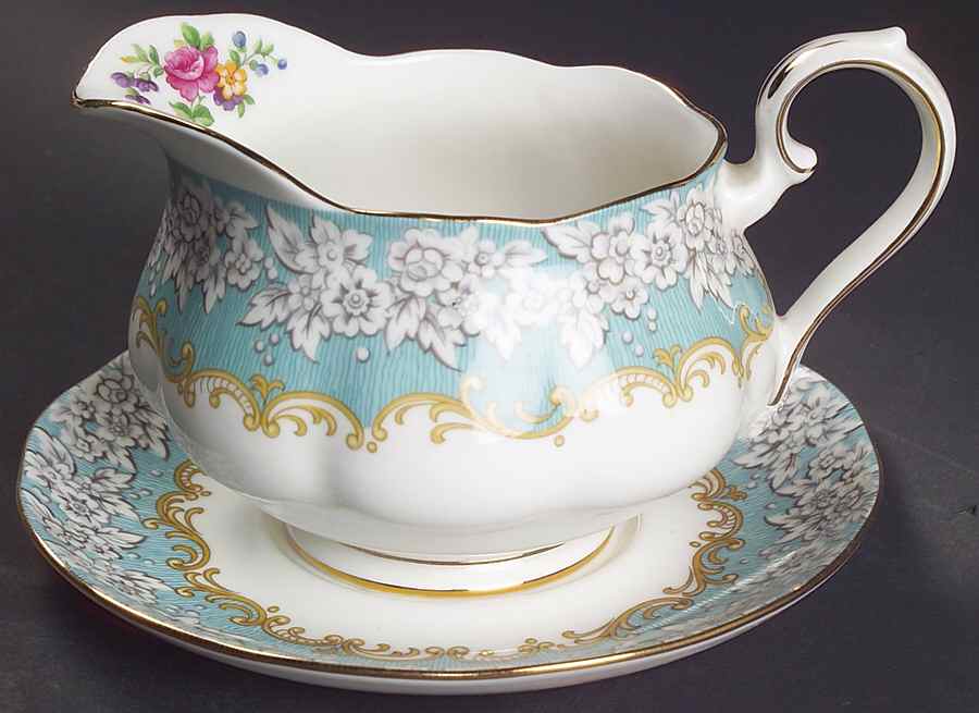Enchantment Round Gravy Boat & Underplate by Royal Albert-1