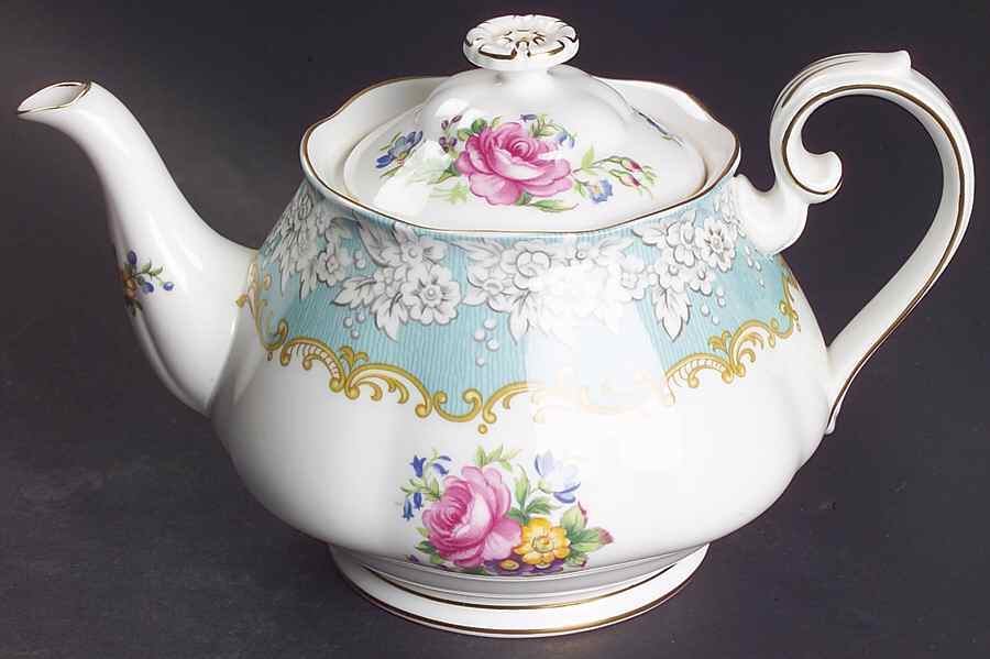 Enchantment Small Teapot & Lid by Royal Albert-1