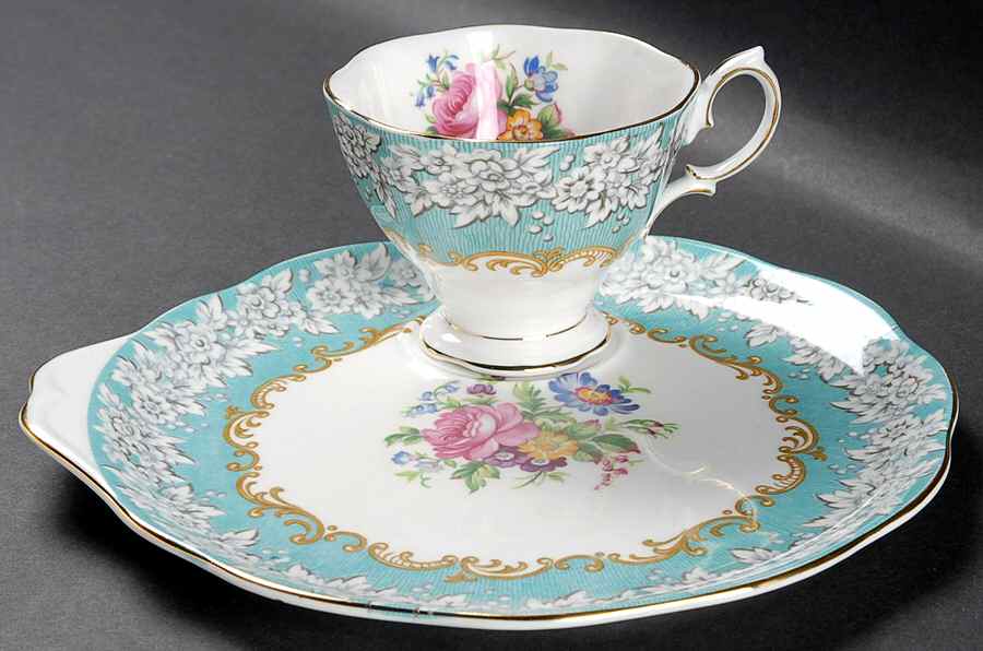 Enchantment Snack Plate & Cup Set by Royal Albert-1