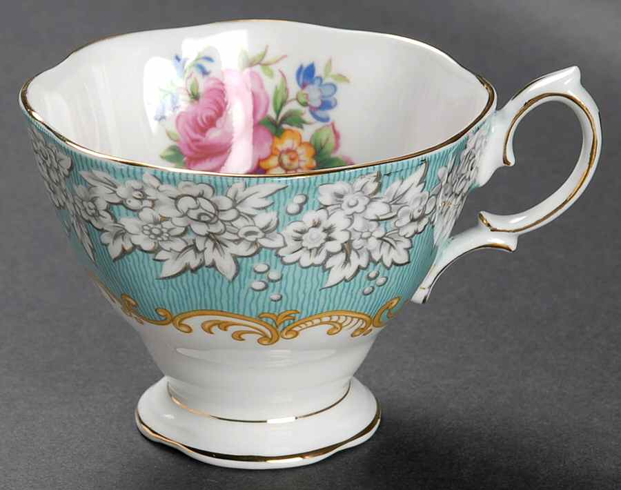 Enchantment Snack Cup by Royal Albert-1