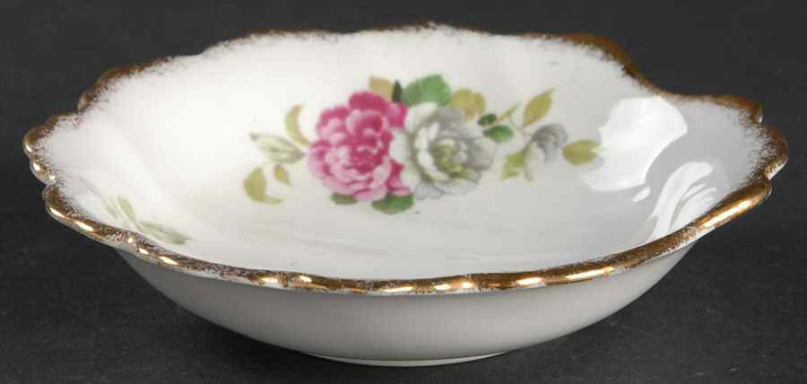 Evening Rhapsody (Pink & White Floral) Shell Shaped Dish by Royal Albert-1