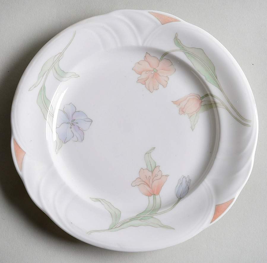 Fantasia Bread & Butter Plate by Royal Albert-1