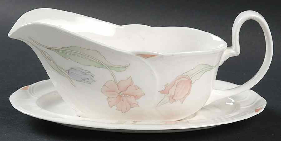 Fantasia Gravy Boat & Underplate by Royal Albert-1