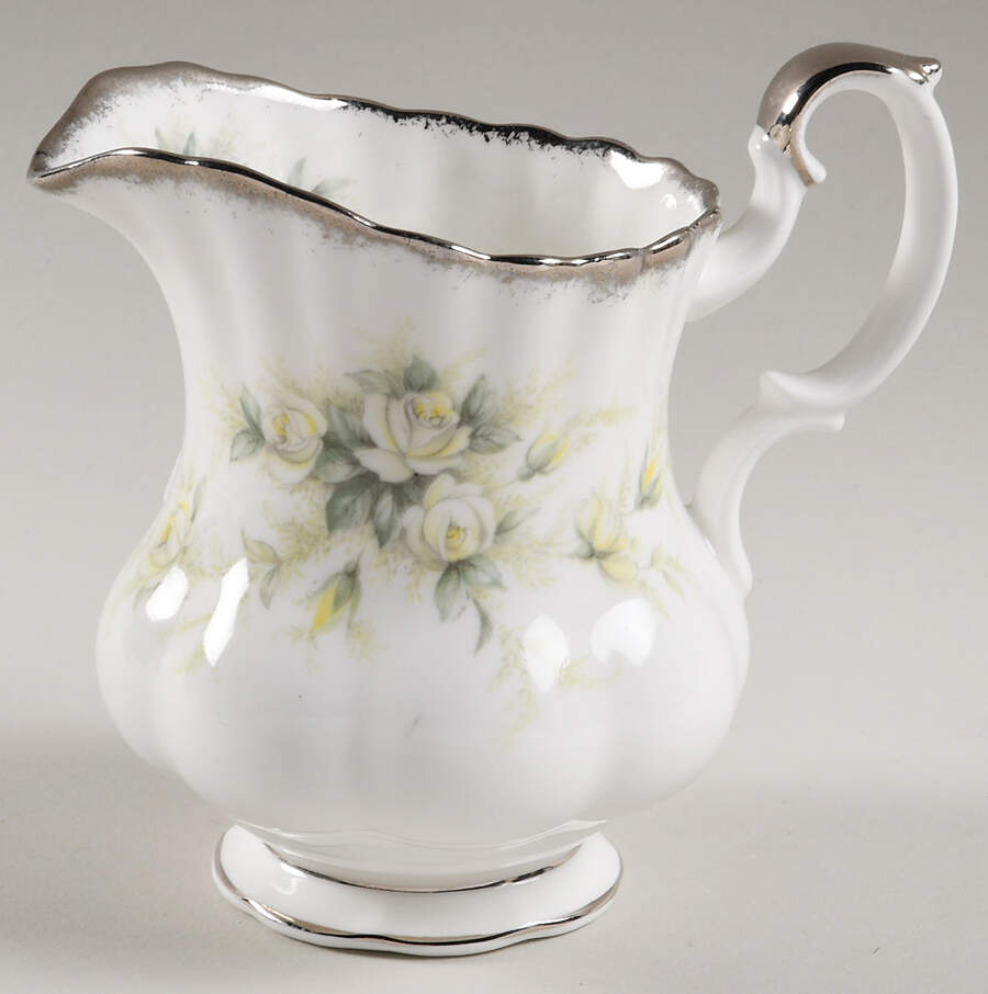 First Love (Montrose) Creamer by Royal Albert-1
