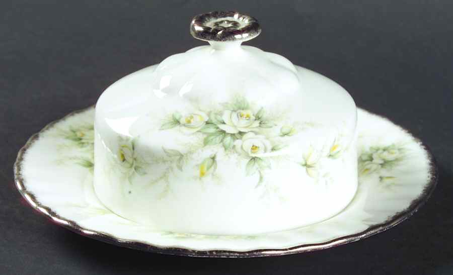 First Love (Montrose) Round Covered Butter by Royal Albert-1