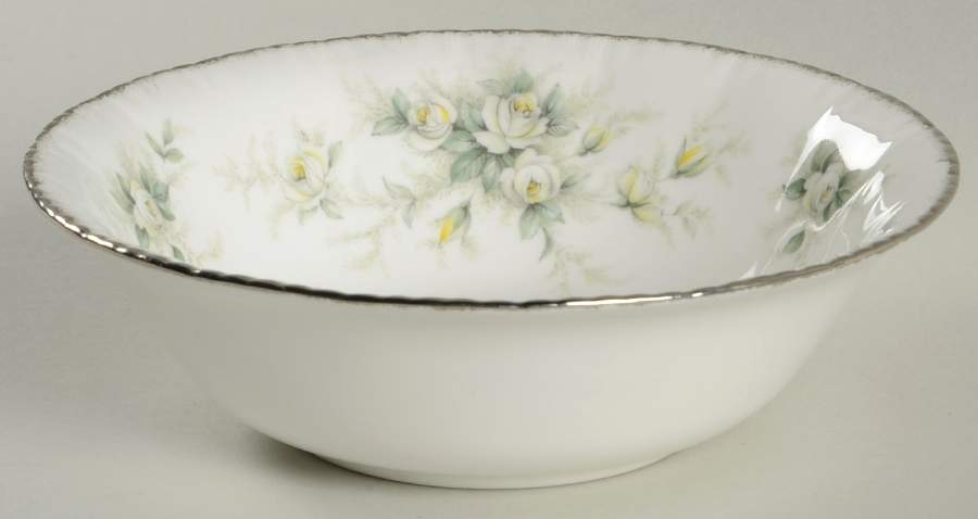 First Love (Elizabeth Shape) Coupe Cereal Bowl by Royal Albert-1
