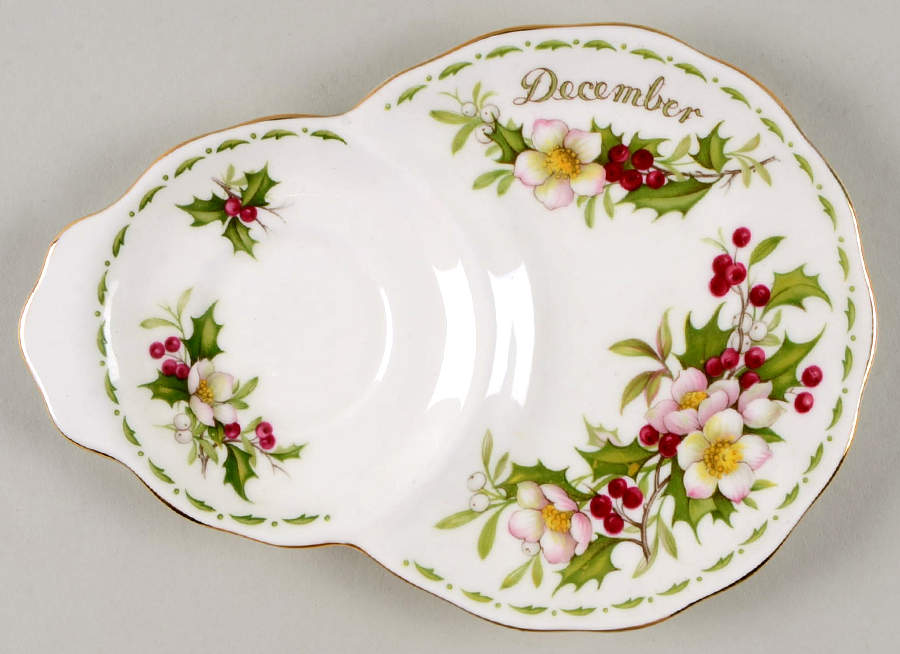 Flower of The Month (Newer, Montrose) Plate for Dessert Plate & Cup Set by Royal Albert-1