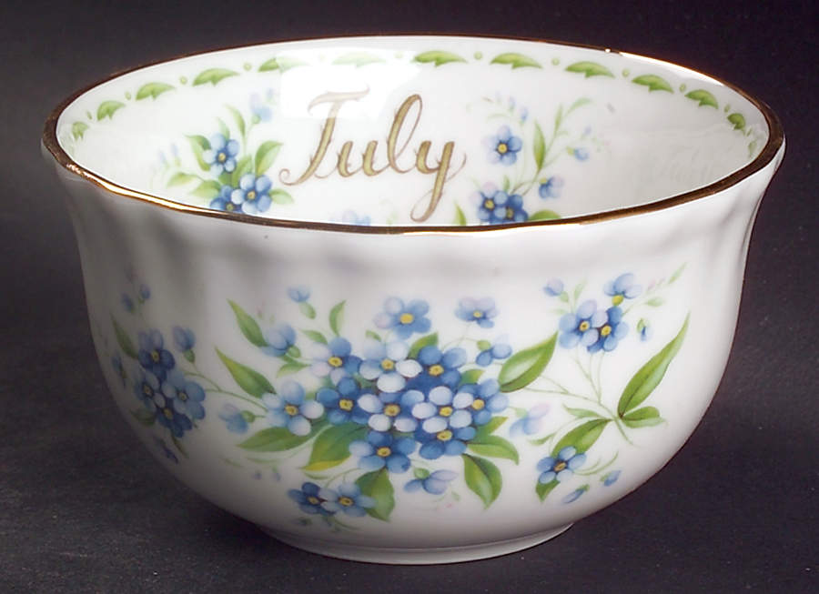 Flower of The Month (Newer, Montrose) Open Rice/Sugar Bowl by Royal Albert-1