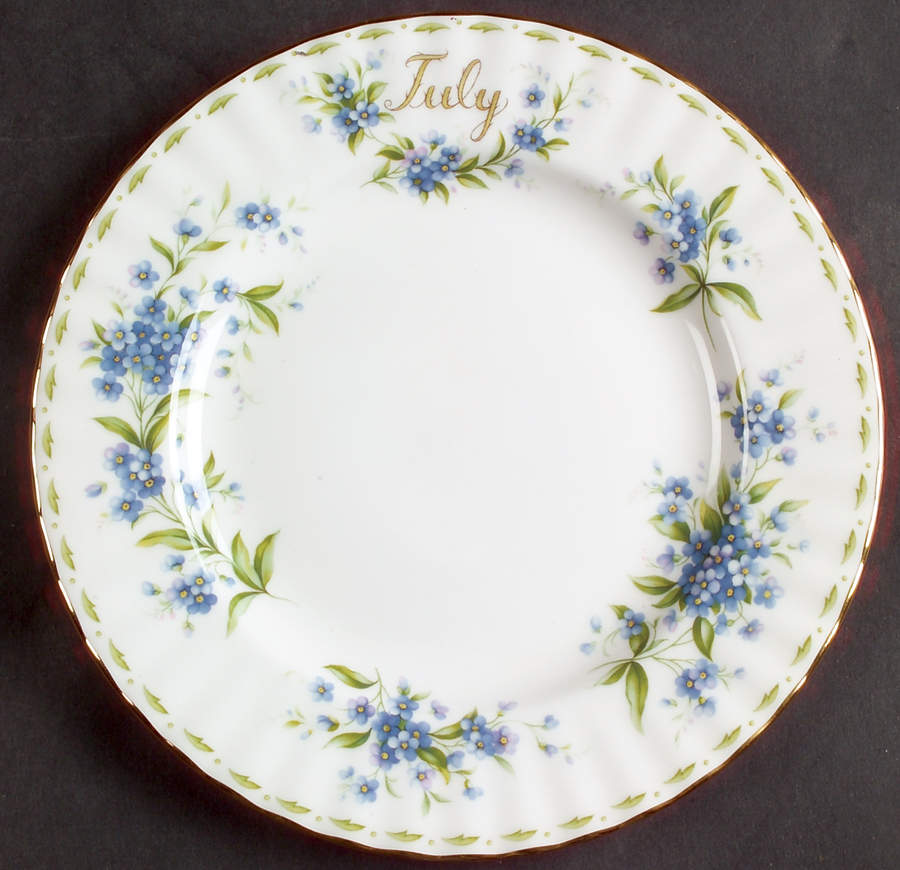 Flower of The Month (Newer, Montrose) Salad Plate by Royal Albert-1