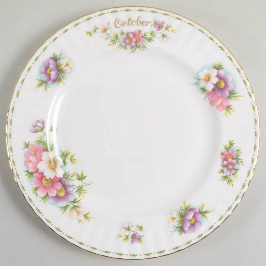 Flower of The Month (Newer, Montrose) Dinner Plate by Royal Albert-1