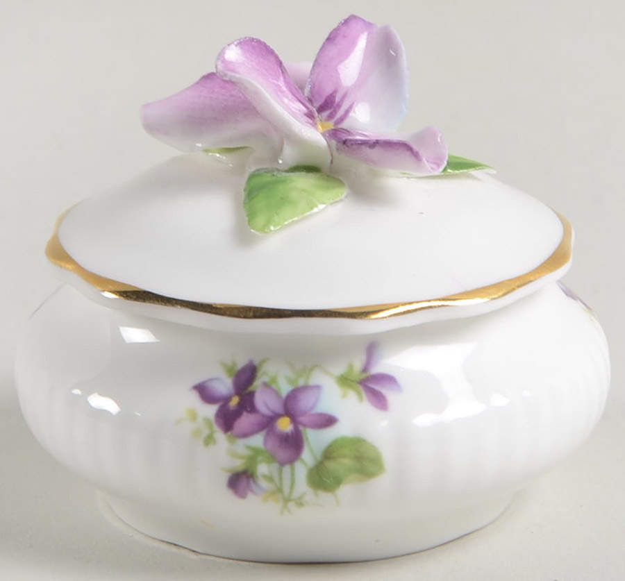 Flower of The Month (Newer, Montrose) 1" Round Box & Lid by Royal Albert-1