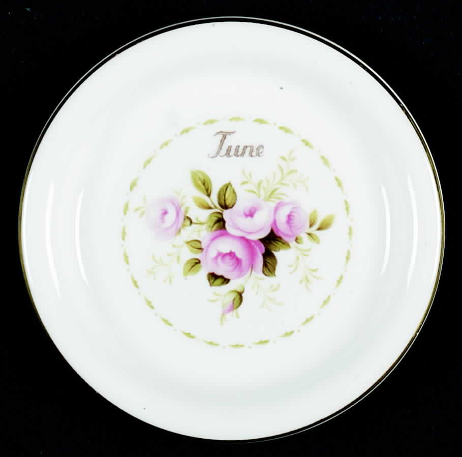Flower of The Month (Newer, Montrose) Coaster by Royal Albert-1