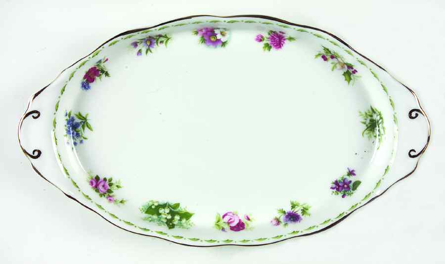 Flower of The Month (Newer, Montrose) Regal Tray by Royal Albert-1