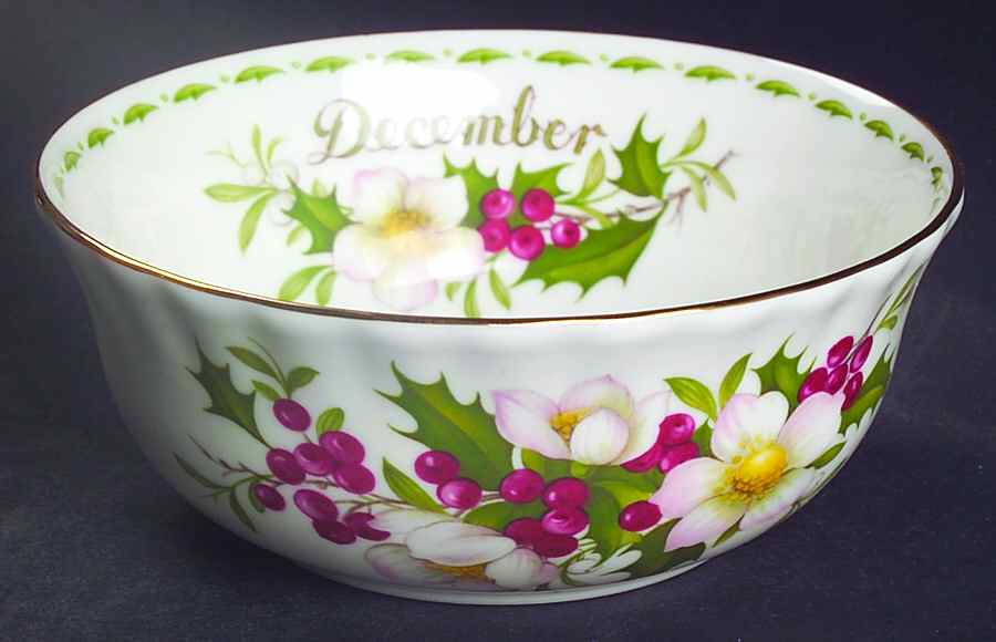 Flower of The Month (Newer, Montrose) Oatmeal Bowl by Royal Albert-1
