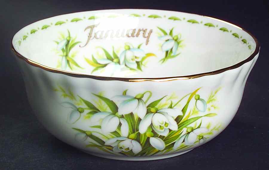 Flower of The Month (Newer, Montrose) Oatmeal Bowl by Royal Albert-1