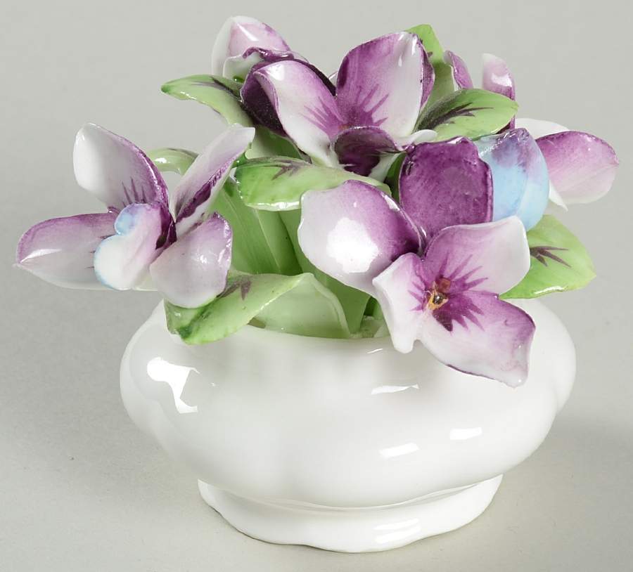 Flower of The Month (Newer, Montrose) Floral Cluster by Royal Albert-1