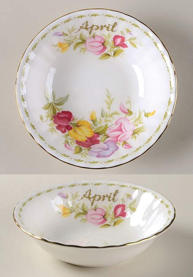Flower of The Month (Newer, Montrose) Fruit/Dessert (Sauce) Bowl by Royal Albert-1