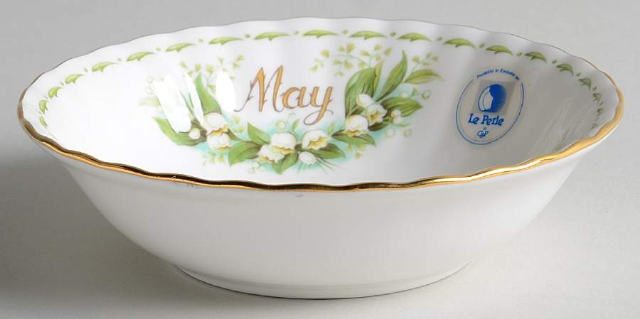 Flower of The Month (Newer, Montrose) Fruit/Dessert (Sauce) Bowl by Royal Albert-1