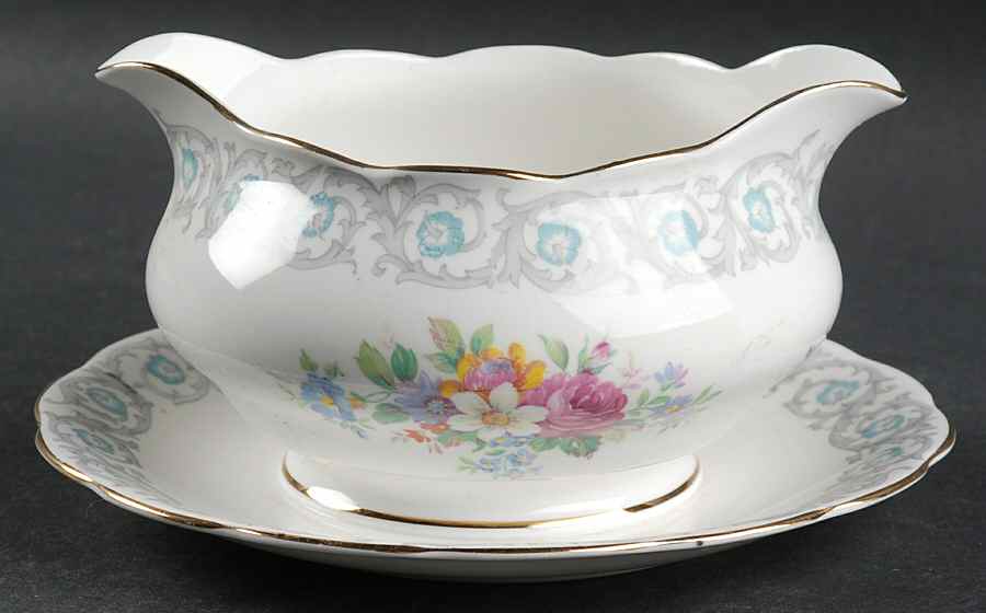 Fragrance Gravy Boat with Attached Underplate by Royal Albert-1