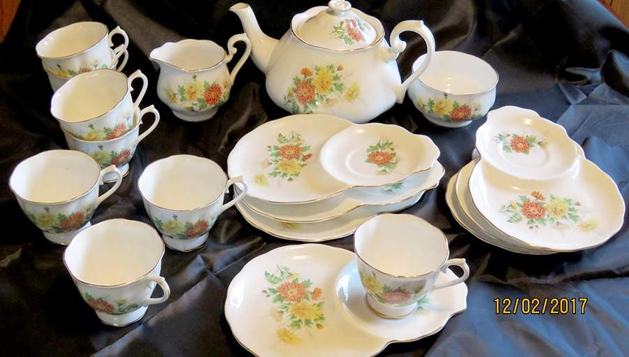 Friendship Series Footed Cup & Saucer Set by Royal Albert-1