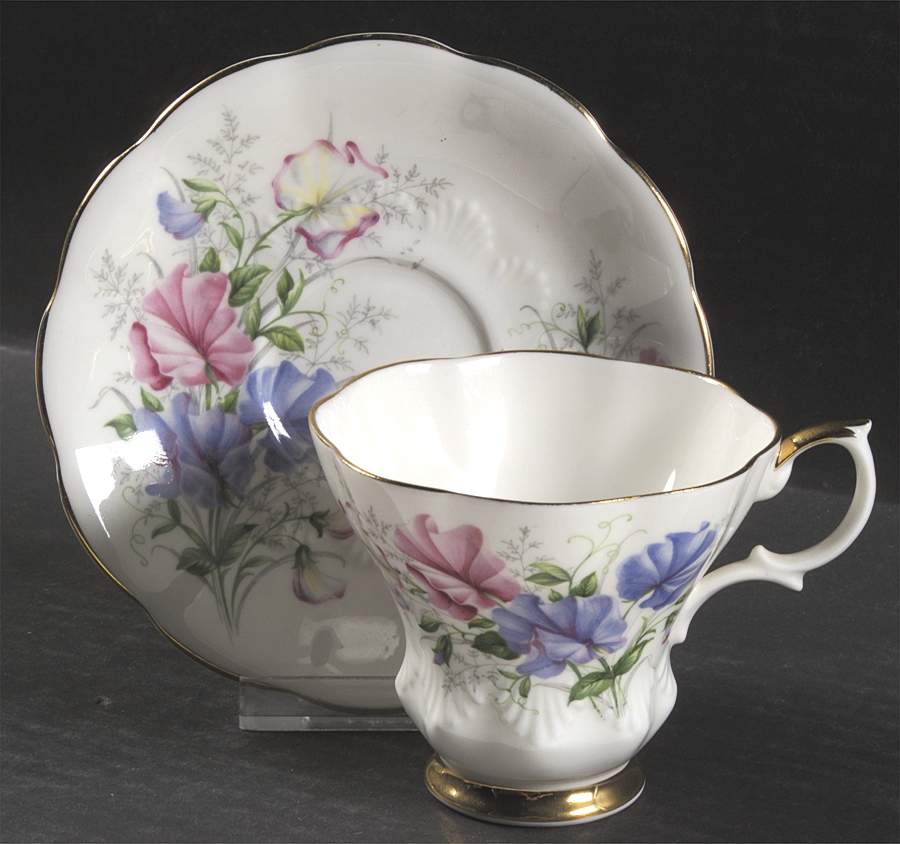 Friendship Series Footed Cup & Saucer Set by Royal Albert-1