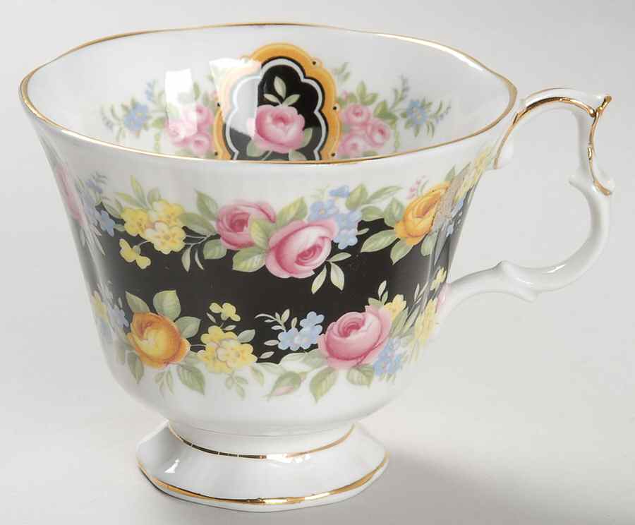 Garland Series Footed Cup by Royal Albert-1