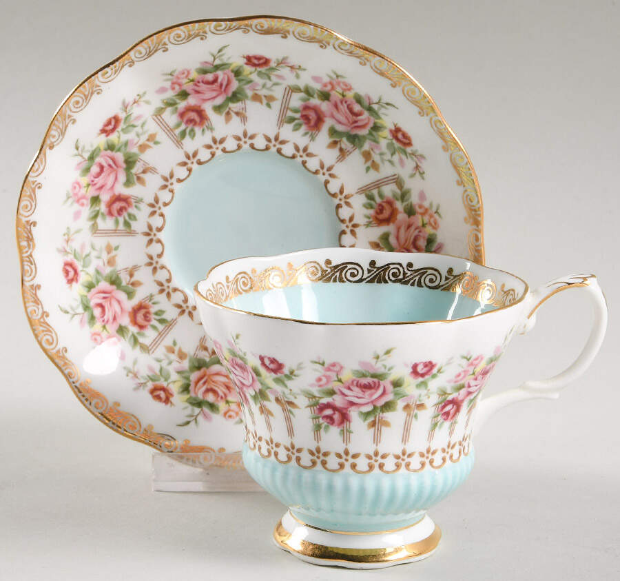 Green Park Footed Cup & Saucer Set by Royal Albert-1