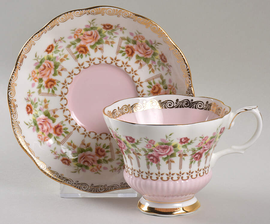 Green Park Footed Cup & Saucer Set by Royal Albert-1