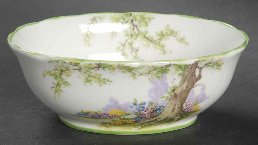 Greenwood Tree (Green Trim) Oval Sweet Meat Dish by Royal Albert-1