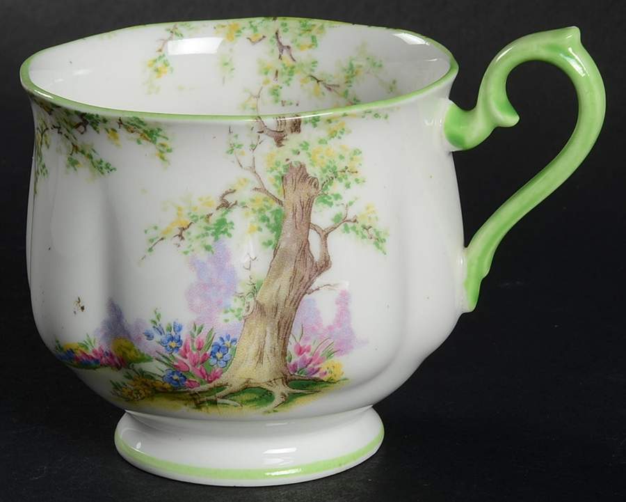 Greenwood Tree (Green Trim) Snack Cup by Royal Albert-1