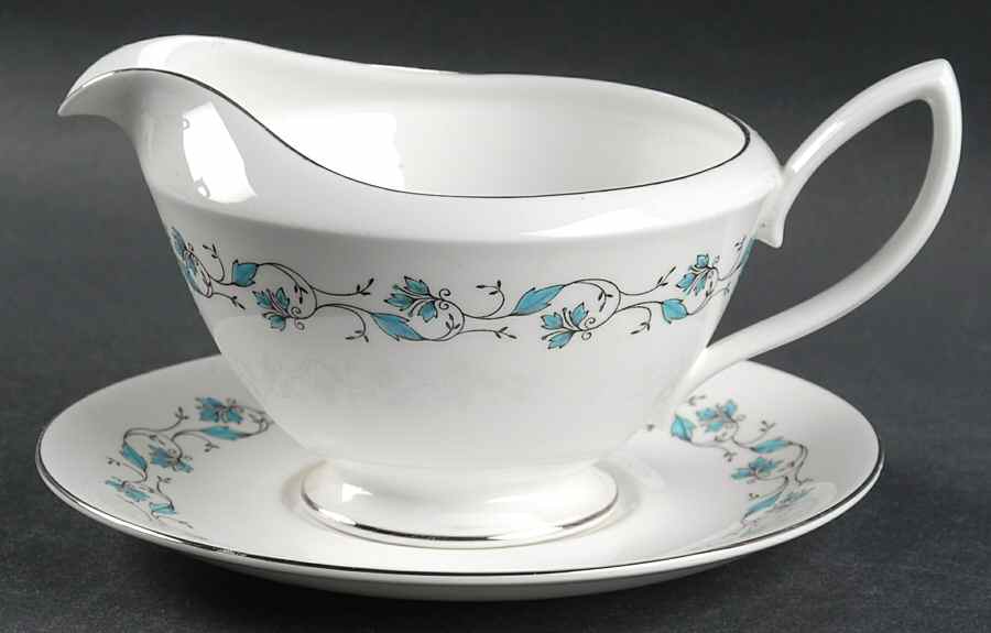 Harmony Gravy Boat & Underplate by Royal Albert-1